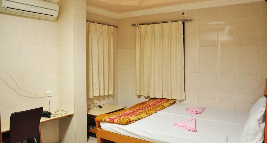 KVR Deluxe Residency, Tirupati 4